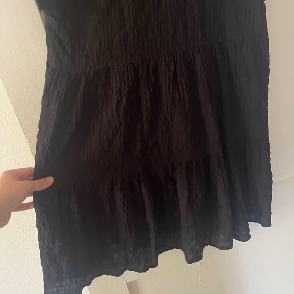 Robin Piccone FIONA FLOUNCY DRESS Black Textured size medium - Picture 9 of 11